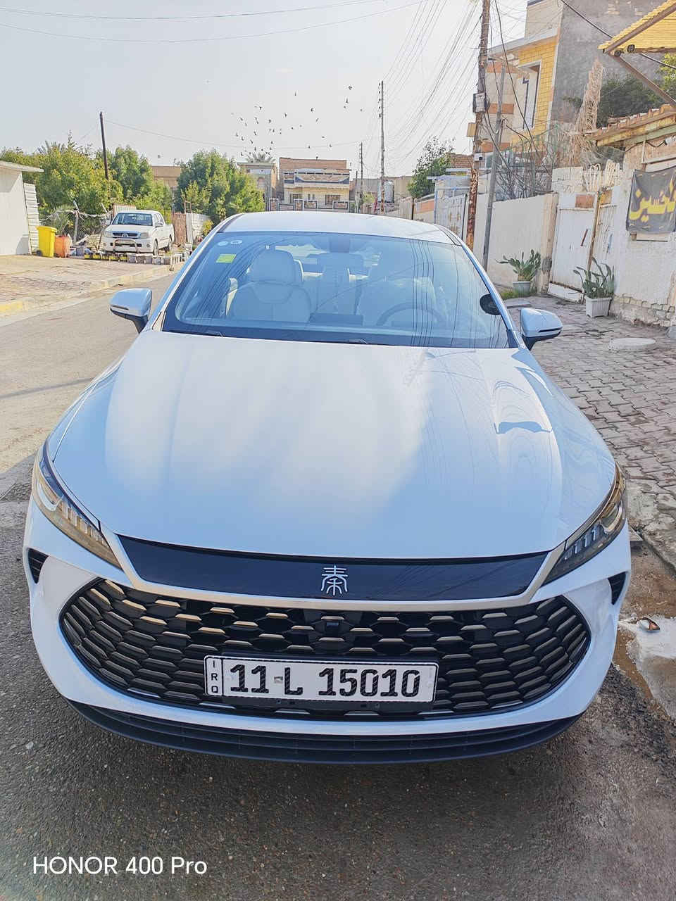 السلام عليكم شباب
 بي واي دي موديل 25 جن بلس 
سياره زيرو ماشيه 
الف و300
رقم بغداد باسمي 
مكان السياره بغداد الحسينيه  
سعر على الخاص 
اتصال ***********
