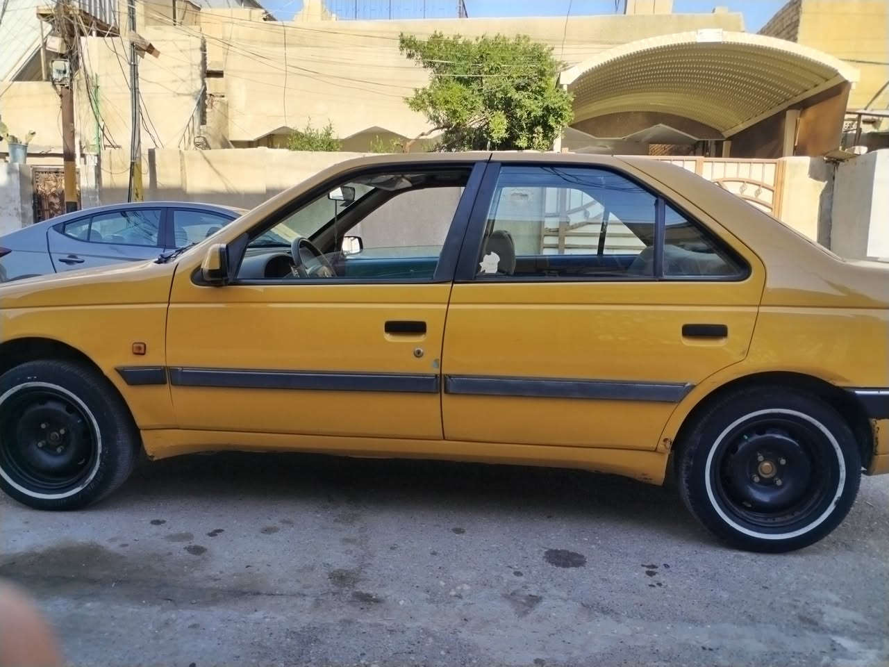 سلام وعليكم بيجو لميس ٢٠١٦
سياره مكفوله لا ضربه ولا تبديل ولا صبغ

كير ومكينه جدد كفاله

تبريد شغال كل نقص ما بيها

عنوان بغداد الامين لسعر ٤٤ وبيها مجال 

***********
