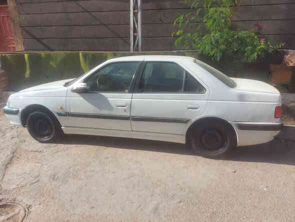 السلام عليكم 
بيجو بارص موديل 2012 
سنويه لل2030 باسمي شرط مداور 
سياره مكفوله عدى بنيد مبدل 
سياره جاهزه 
تخم تاير ضارله اقل الشهر 
السعر 47 
للاستفسار ***********
