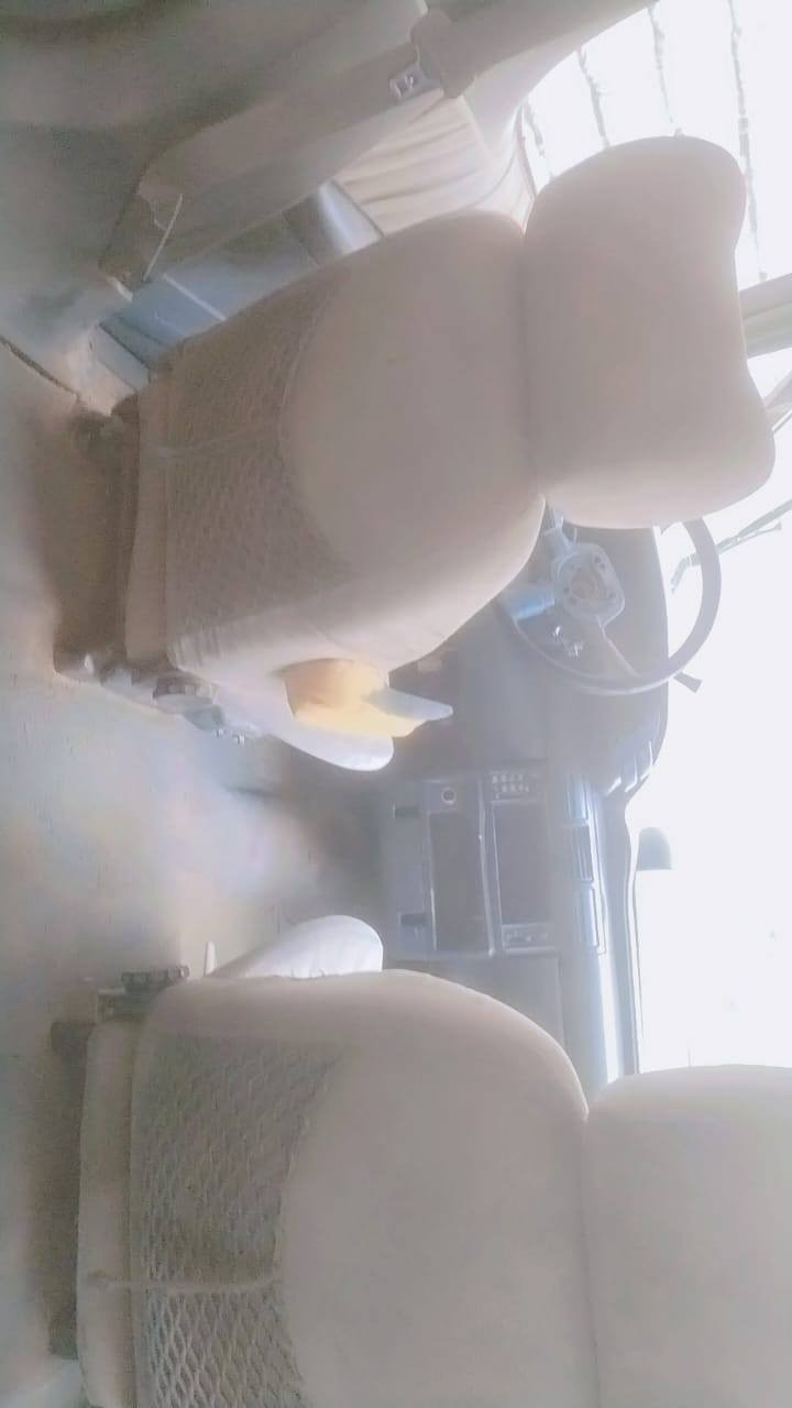 سيارة بونتياك سبعة راكب رقم نينوى مكينة كايمة كير سليم سنوية مشروع وطني سنوية ما ساقطة سعر ١٨ ورقة بيها مجال والسيارة شرط التحويل ***********
