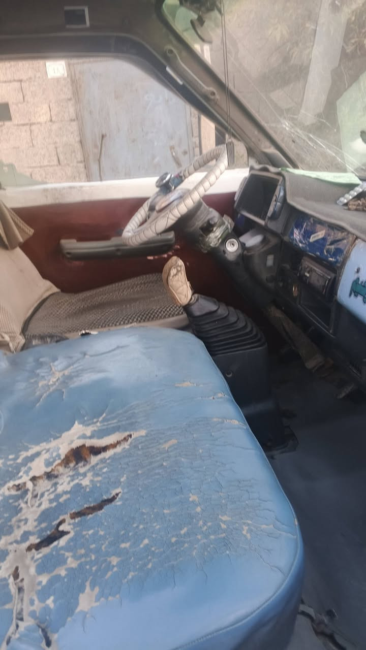 السلام عليكم كيا للبيع موديل 93 رقم بغداد گير محرك مقفولات العنوان ديالى بعقوبه حي المعلمين***********
