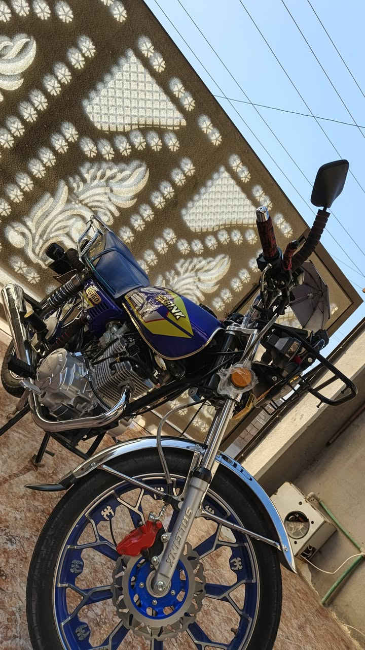 اسلام عليكم ماطور سولنك لبيع 2025كلو شرط وضع شركه مرتين فقط مبدلو دهن #الستفسار***********
