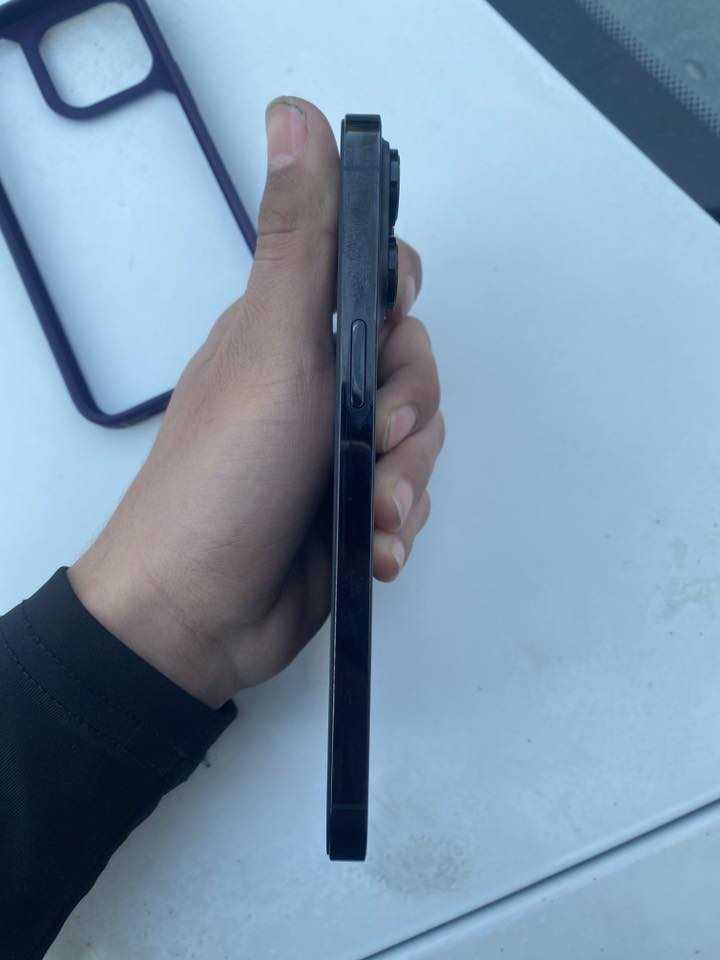 سلام عليكم من رخصة الادمن ايفون 14 برو ماكس كلشي بي نضيف بطارية 92 فقط مبدل شاشة وكاله وتر بروف ويا الكارتونه والغراض كامله وسعر ٦٠٠ وبي مجال للطيبين


**إذا كنت صاحب هذا الإعلان وتريد حذفه لأي سبب، رجاءا أرسل رسالة إلى الدعم الفني**