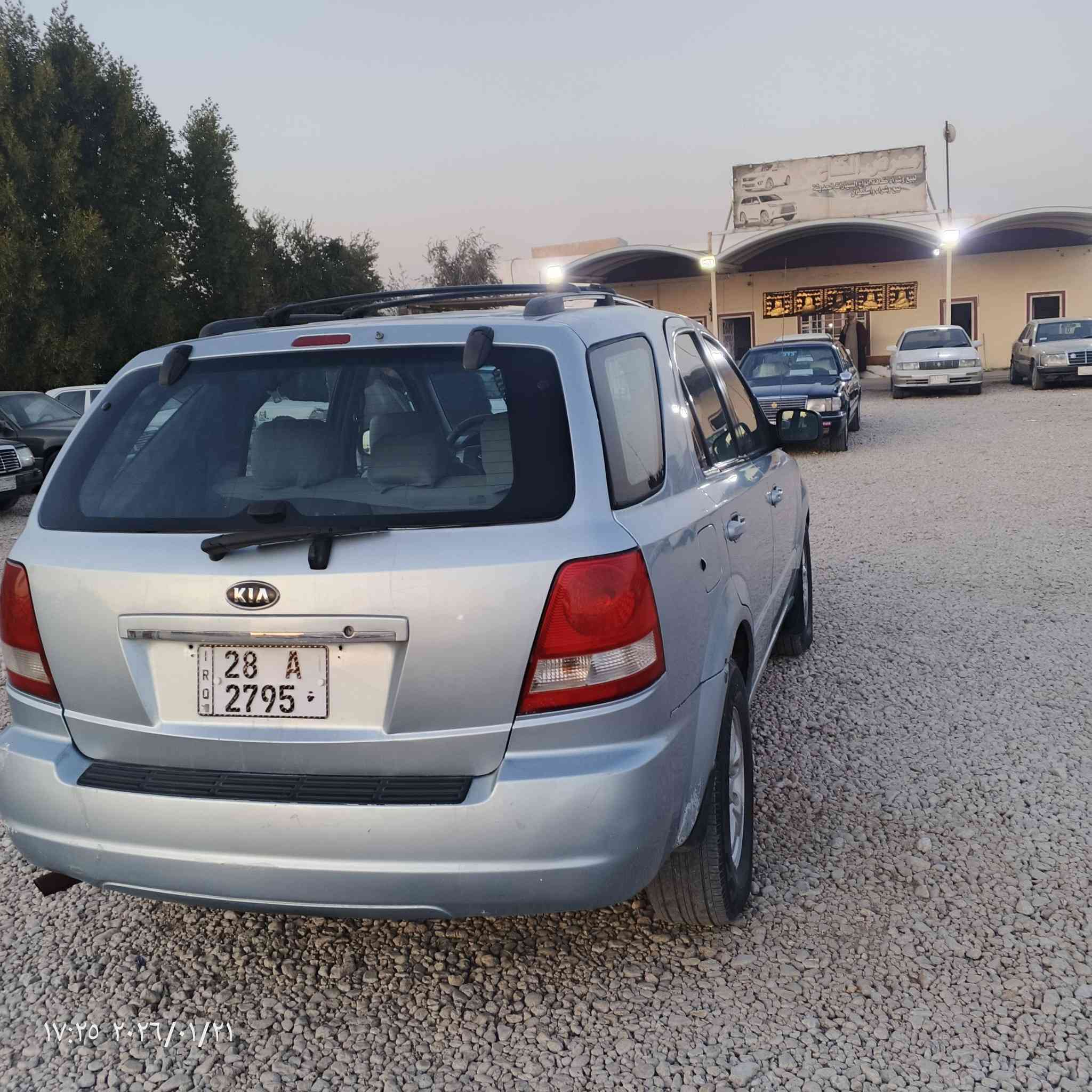 سلام عليكم سيرنتو للبيع مديل 2006 سيارة جاهزة تخم تاير تبريد مكينة كير علة الشرط مكاني دوانية قضاء غماس السعر 110. موجود مراوس شعندك اراوس.. رقم الهاتف للستفسار..  ***********
