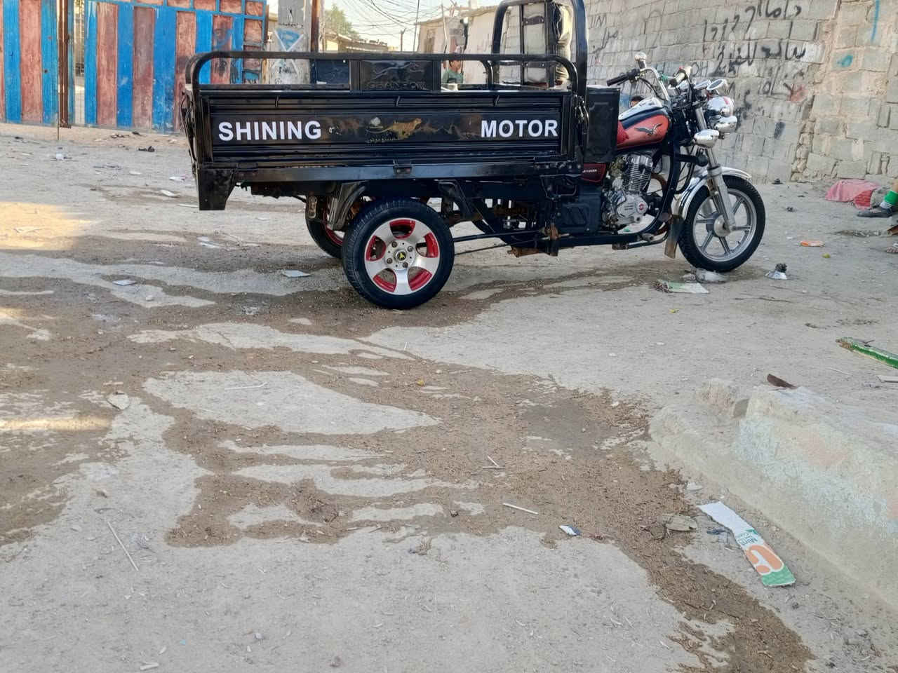 السلام عليكم ستوته للبيع موديل 19 مكفولة كفاله عامه ستوته احلى من الصور نظيفه مكينه 22 مامفتوحه برغي بيهه مامتواجد ع خاص الشراي يتصل ع رقم ***********
