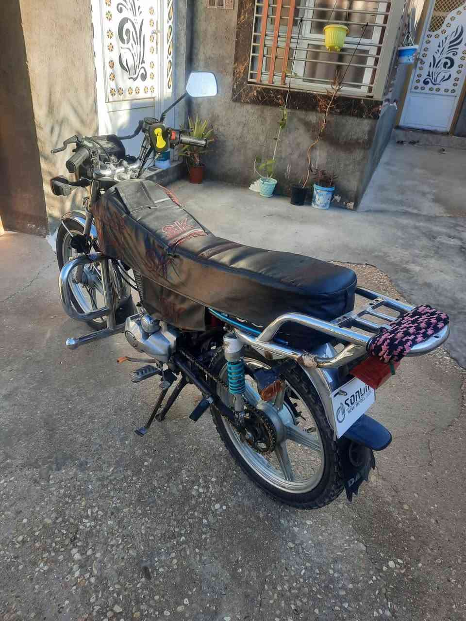 سلام عليكم مكلف بنشر
دراجة  ايراني. موصله 325 
تفاصيل خاص


**إذا كنت صاحب هذا الإعلان وتريد حذفه لأي سبب، رجاءا أرسل رسالة إلى الدعم الفني**