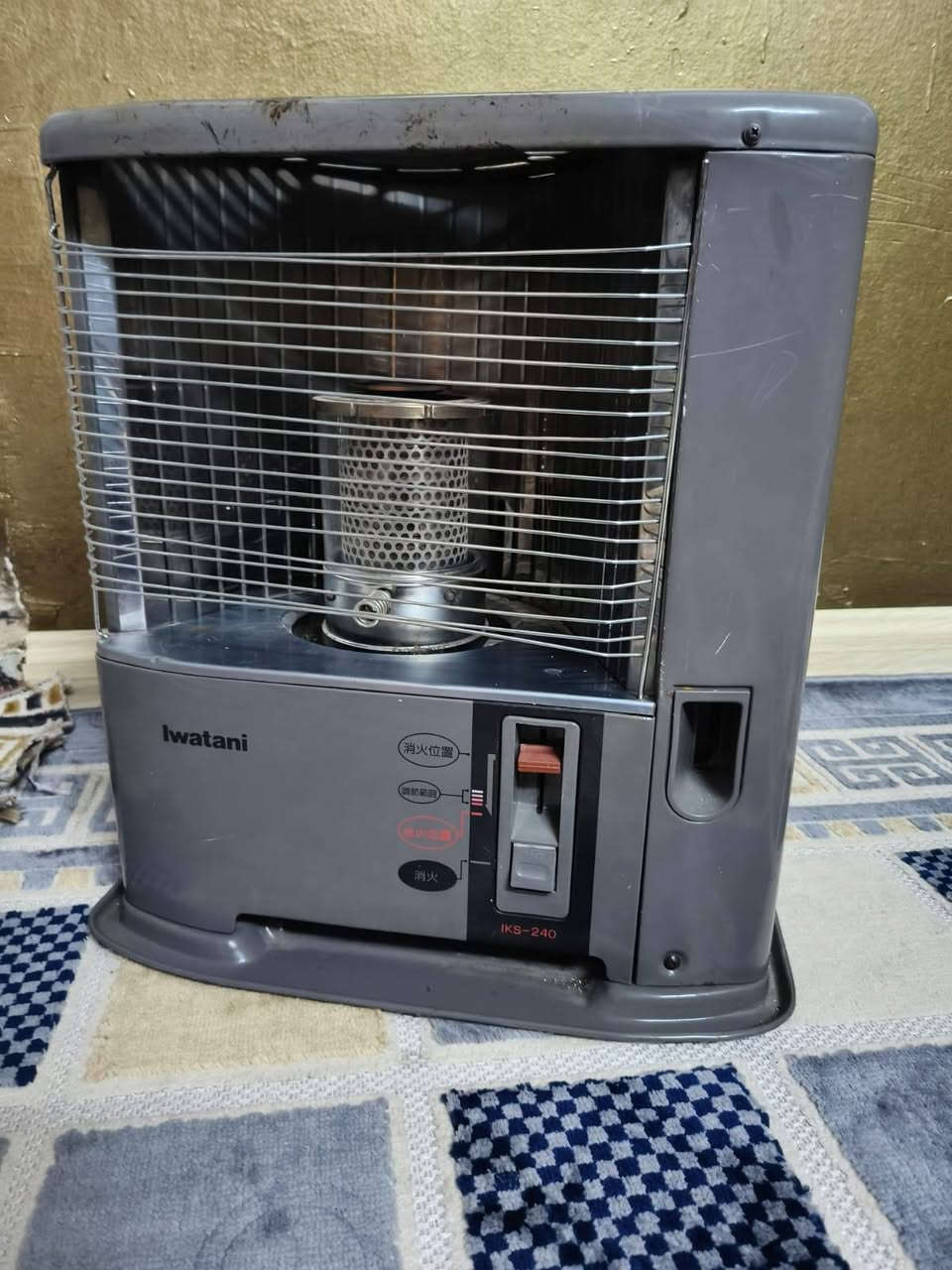 السلام عليكم صوبة نظيفة جدا ب٤٠الف 
رقمي*********** عنوان المحمودية
