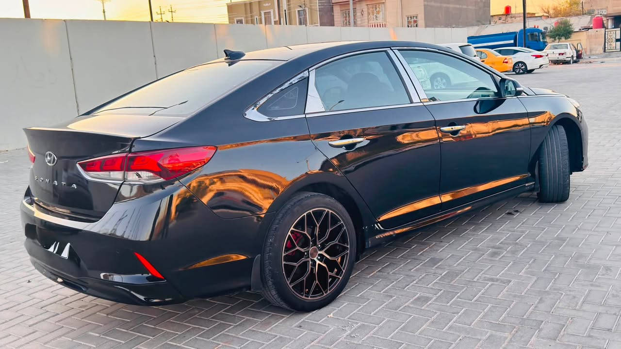 سلام عليكم
سوناته2019 ادوات

فول موصفات للاخير ماعده الفتحه

تاتفه وتبريد مقاعد 

تحكم ستيرن 

تدفه بلستيرن 

كشن كهرباء 

سياره غاز غاز يعني لا صرف ولا دوانز وتبريد كارتون 

سياره ربع دينار ماذب عليه بلكارتون دخول جديد 

مكان سياره بصره معقل 

***********متواجد خاص واتساب خط
