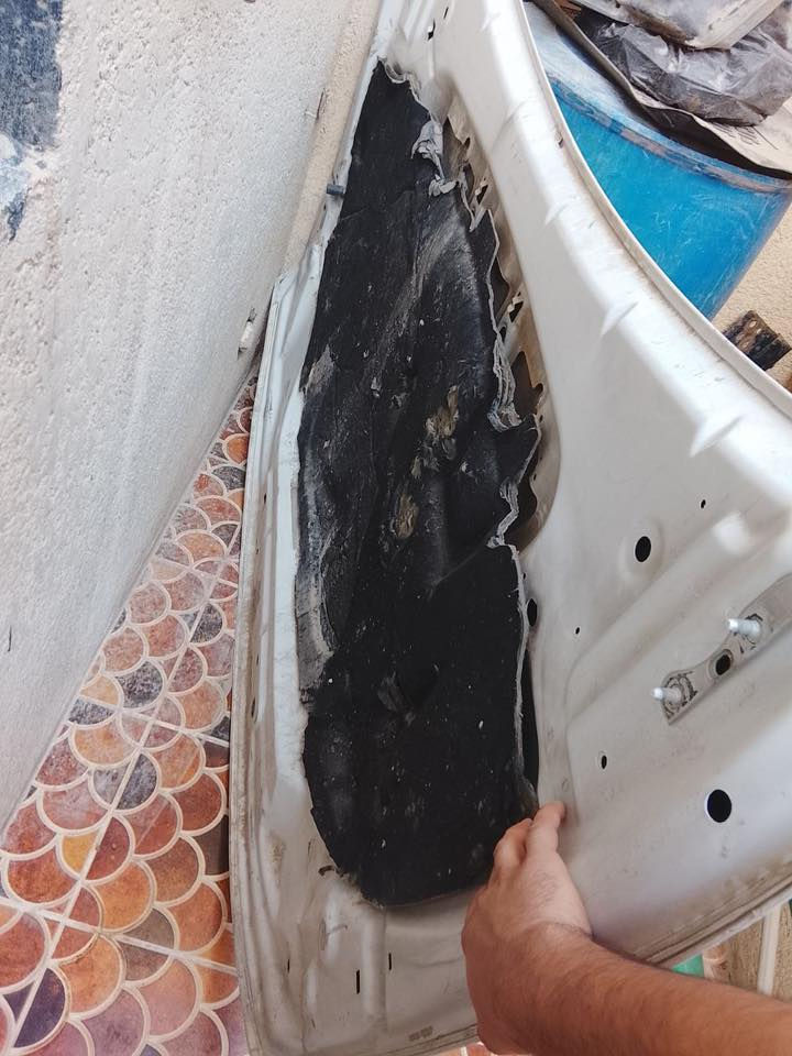 سلام عليكم ..بنيد جيب كراند شيروكي بلادي موديل 19 قيم واخذ بي فطر بسيط بمقدمته وموضح بالصور
مازدات كراند شيروكي 2011 فقط مازدات بدون كلوبات وموضح بالصور نضافته قيم واخذ
فريم ممه (جيب بزون) موضح نضافتها بالصوره قيم واخذ 
مكاني ميسان وتوصيل موجود وين ماتريد ورقمي للتواصل *********** متواجد اتصال وواتساب وفيس قليل
