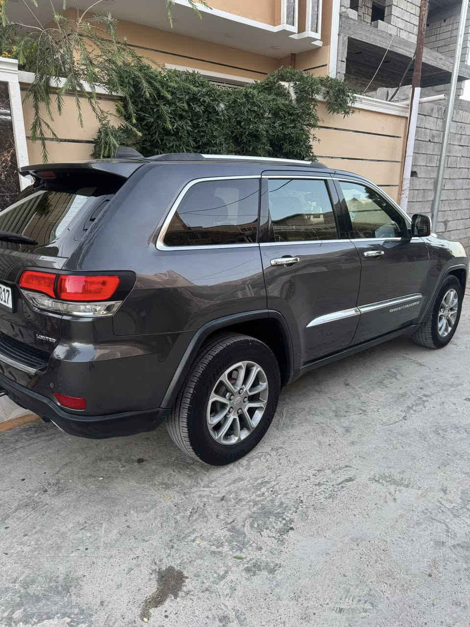 للبيع Jeep Grand Cherokee Limited 2015
فول مواصفات – فتحة سقف – دفع رباعي – مواصفات كاملة
رقم بغداد / الدولي
السيارة بحالة جيدة ومحافظة

📍 الموقع: Baqubah / Diyala
📞 رقم الهاتف: ***********

للاستفسار الاتصال أو المراسلة ع الخاص.
