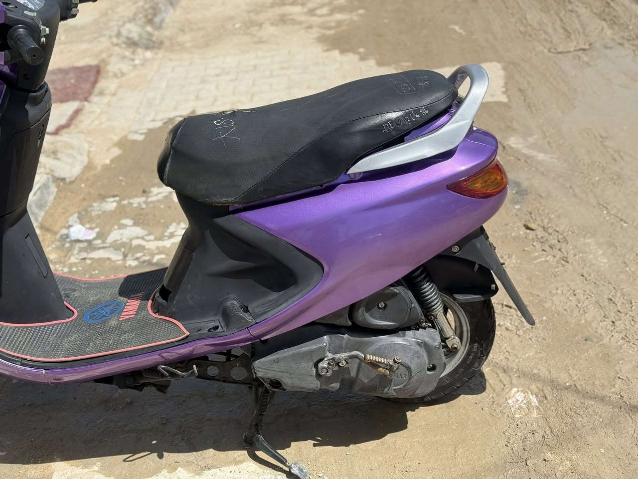 سلام عليكم فراشه مكينه ما مفتوحه سعر525 وبيه مجال رقم الهاتف ***********مكانه نجف
