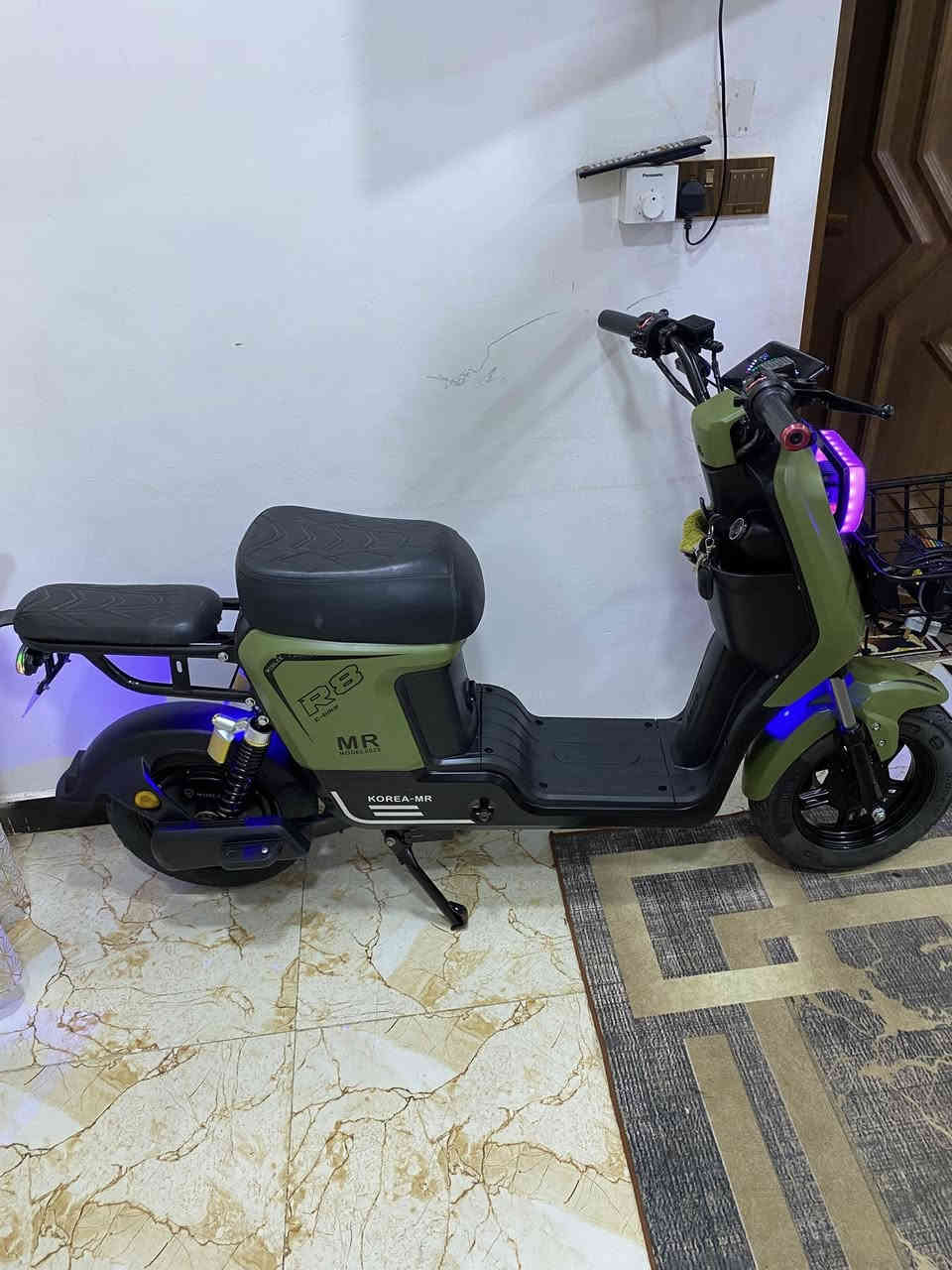 سلام عليكم دراجة شحن للبيع ار8 موديل 25 جديده العنوان ديالى بعقوبة السعر ٤٠٠
***********
