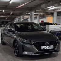 للبيع نيسان سنترا   ماشية  40 الف  2024   محرك 2.0 دخول جديد  مرقم كام...