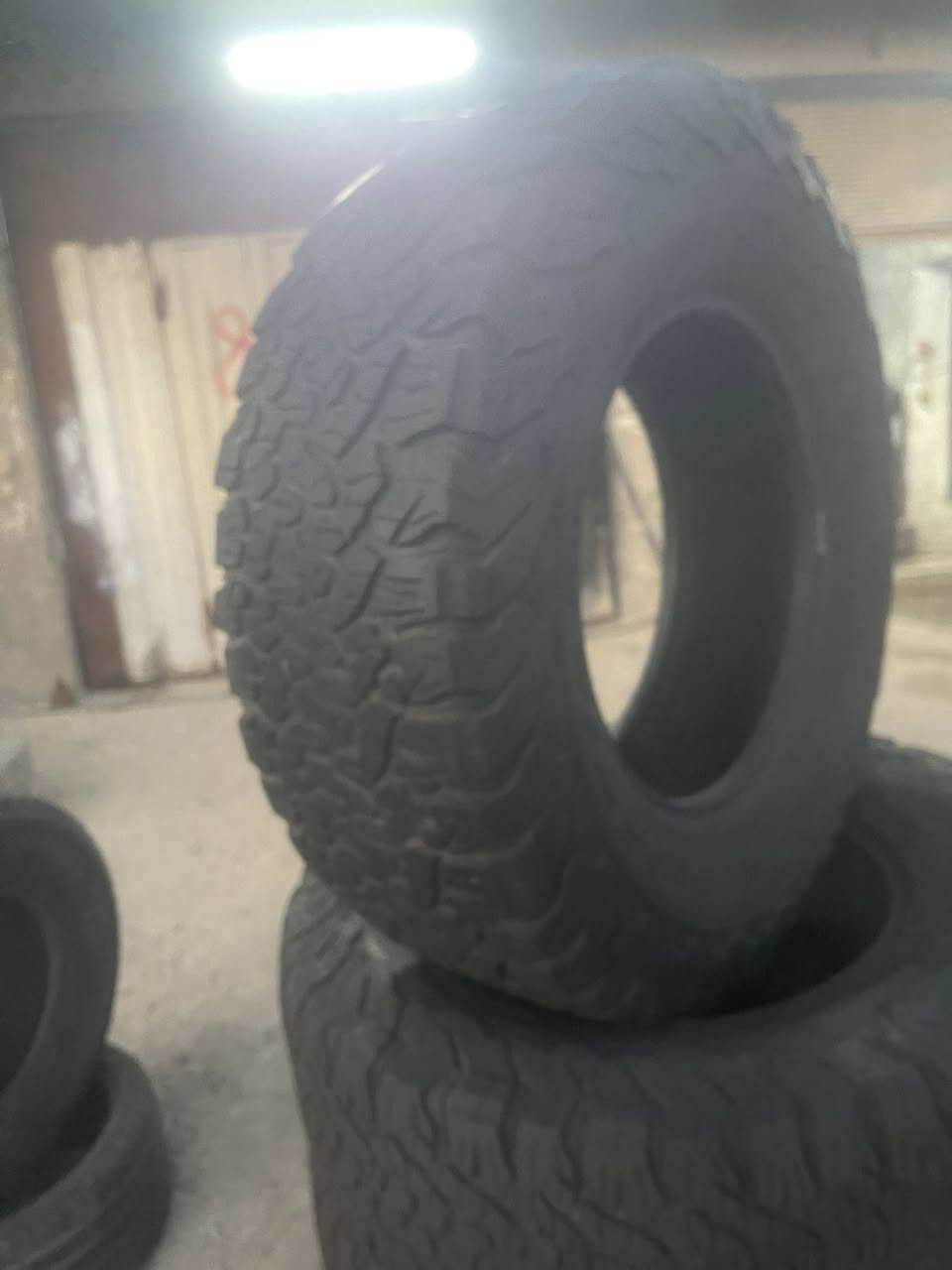 تخم جبلي قياس  17/70/285 لا ركعه لا فتيله  ضمان الشد والفحص سعر التخم كامل مع الشد  225 الف 
مجمع المصطفى المشتل شارع المدارس
***********
