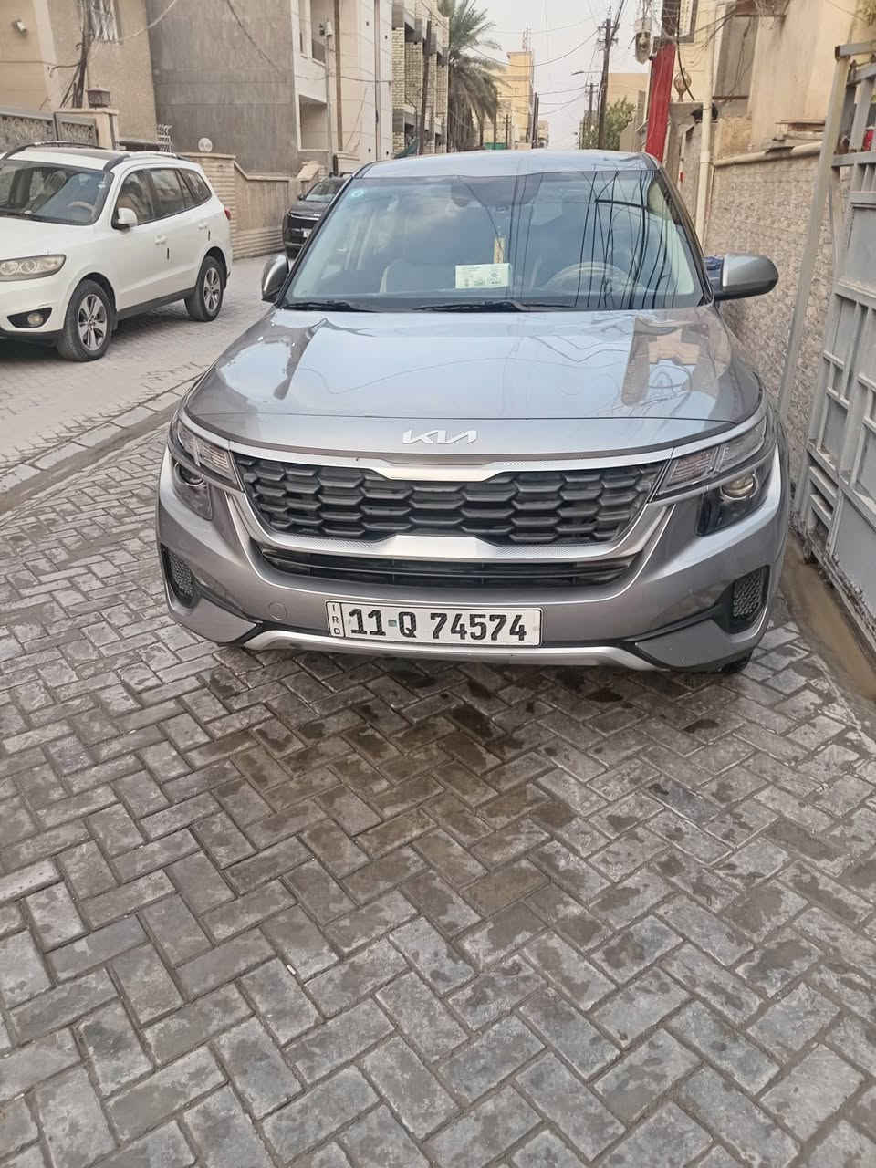 السلام عليكم سلتوس ٢٣ امريكي مكينه ٢٠٠٠ *********** بيع او مراوس بسني ٢٢ ٢٣ ٢١ متواجد بغداد سعره ١٧٠ قابل للتفاوض
