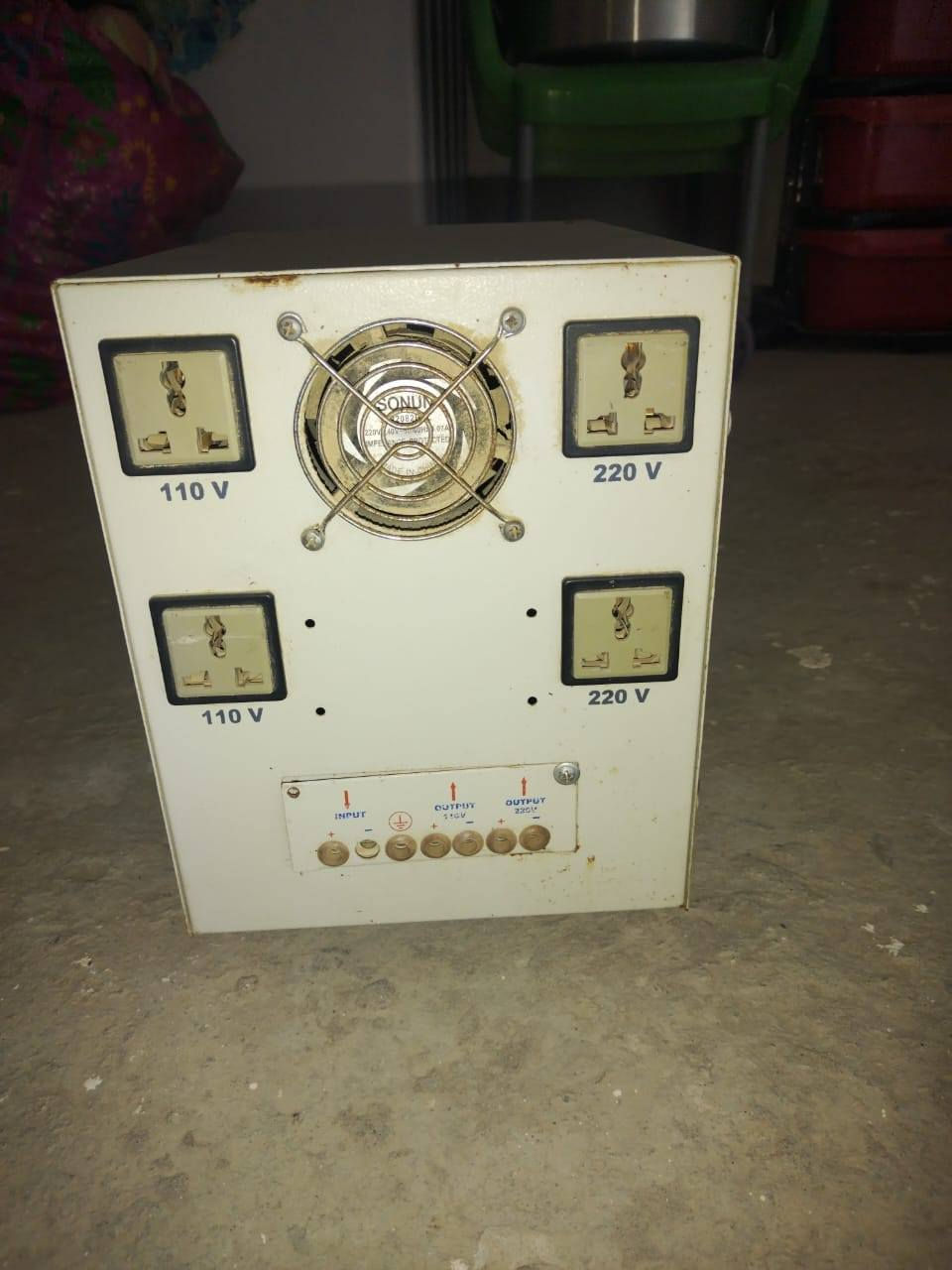 رافع فولتيه للبيع نضيف استخدام قليل السعر 175
***********
