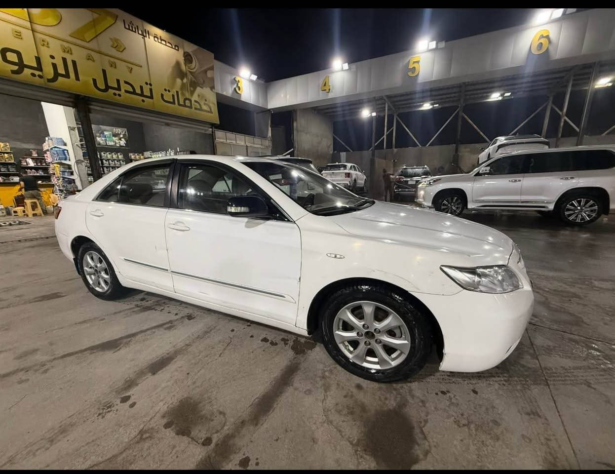 السلام عليكم تيوتا كامري 2009خليجي السياره نضافتها مثل ماموضح بالصور حداده كامله تخم تاير تبريد السعر87لاستفسار ع الرقم *********** البصرة, العراق
