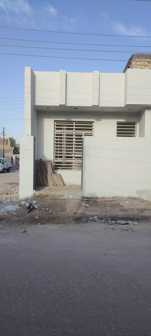 دار للبيع بلعراضات مساحة ١٠٠متر مربع ركن طابق واحد مسلح بناء حديث ٢٠٢٥ خلف شارع الكراج على قيد الانشاء للاستفسار والاتصال على رقم *********** ☎️📞
