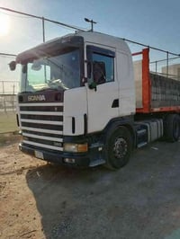 اسكانيا موديل 2003  تفاصيل اتصال على الرقم 07904662030 07715283130