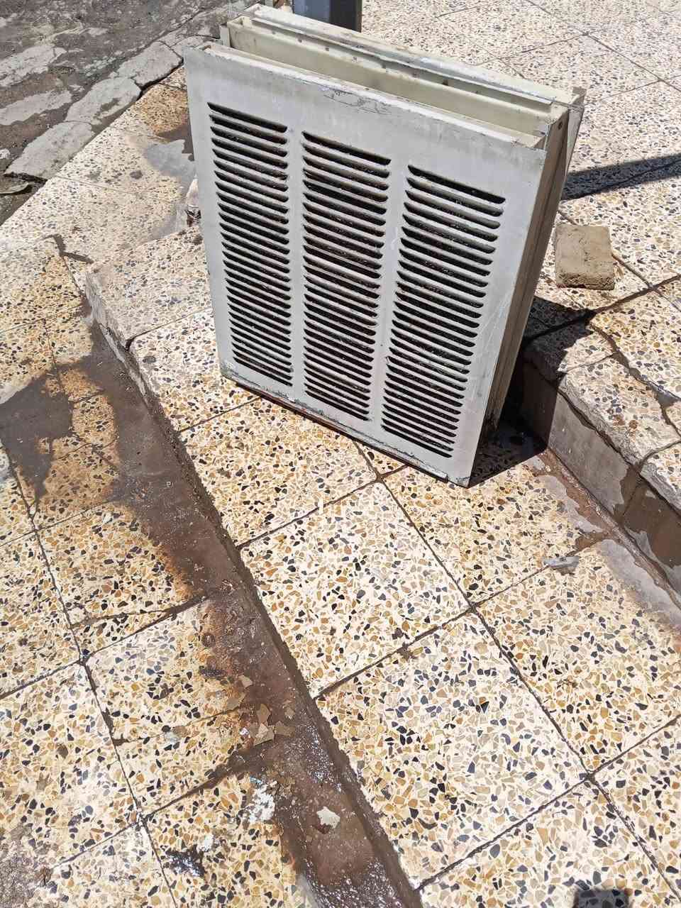 مبرده سرعتين فصال ال امريكي كامله حجم 2,5 سعرها 90شرط لوك شاري اتصل ***********
***********
