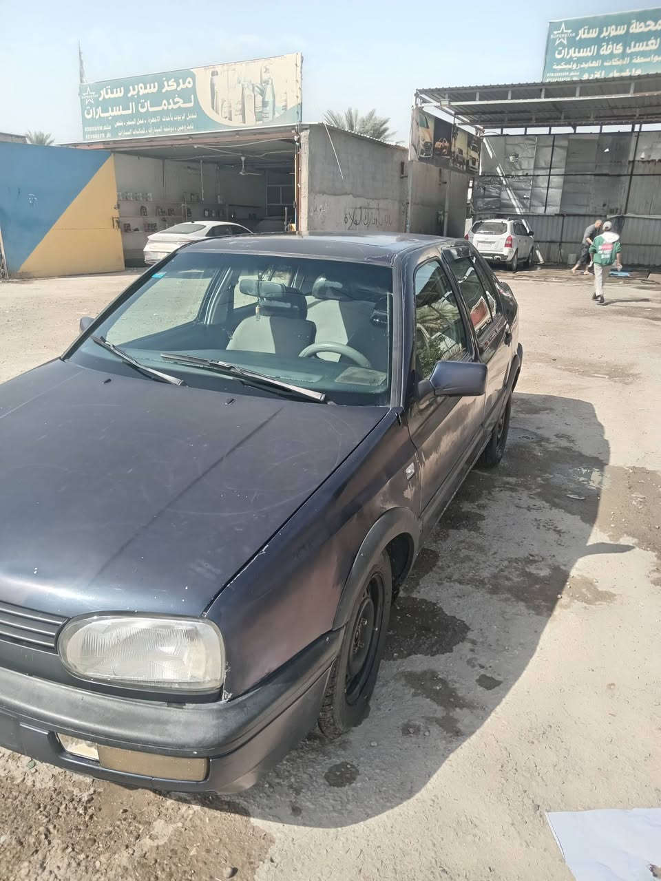 كولف فنتوو 94 كير  عادي مكينه مكفولات رقم بغداد بسمي السعر ٤٠ بيه مجال بسيط مكان سياره بابل رقم ***********
