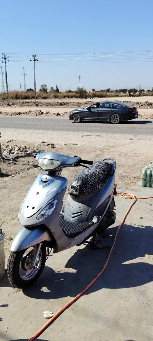 سلام عليكم دراجه للبيع ماكس منغولي المكان الديوانيه حي العسكري قرب جامع الإمام الحسين الدراجه مفتوحه مره وحده كلشي شغال هندر سلف كهربيات كله شغاله وشاصي مكفول  الرقم الموبايل ***********
