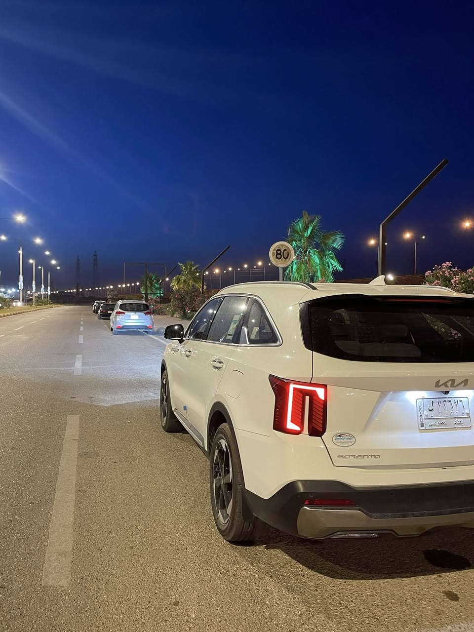 السلام عليكم
للبيع 

كيا سورنتو  

موديل 2024

السعر 27800

خليجي

 كفاله عامه عدا شبر بارد بطارف البنيد

محرك 6سلندر  

ماشيه 67 الف كيلو

رقم بغداد 

تحويل مباشر 

ويل 19 

7راكب 

كير ماوس 

3قطع تبريد

شاشه كبيره متغيره

4انظمة قياده 

بردات ابواب 

بصمات ابواب 

بصمه تشغيل 

حساسات امامي خلفي 

شفتات ستيرن وتحكمات

جام اوتو

مري شفط

صندوق كهرباء

رقم الهاتف: ‭0781 649 8462‬
