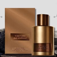 متوفر عندي هذا العطر للبيع اني جنت رايدة الاسود لان هدية وذوقة مو عود ...