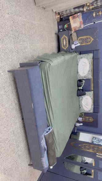 غرفه نوم للبيع استخدام ٦ اشهر 
نضيفه جداً نضافتها ١٠٠٪١٠٠
٨ قطع + وياها صوميات نجاره خشب اصلي
سعر الشراء مليون و١٠٠
سعر البيع ٨٠٠ وبيها مجال بسيط
‏‪***********‬‏ اتصال واتساب او رصيد 
العنوان جسر ديالى القديم الكرغوليه
