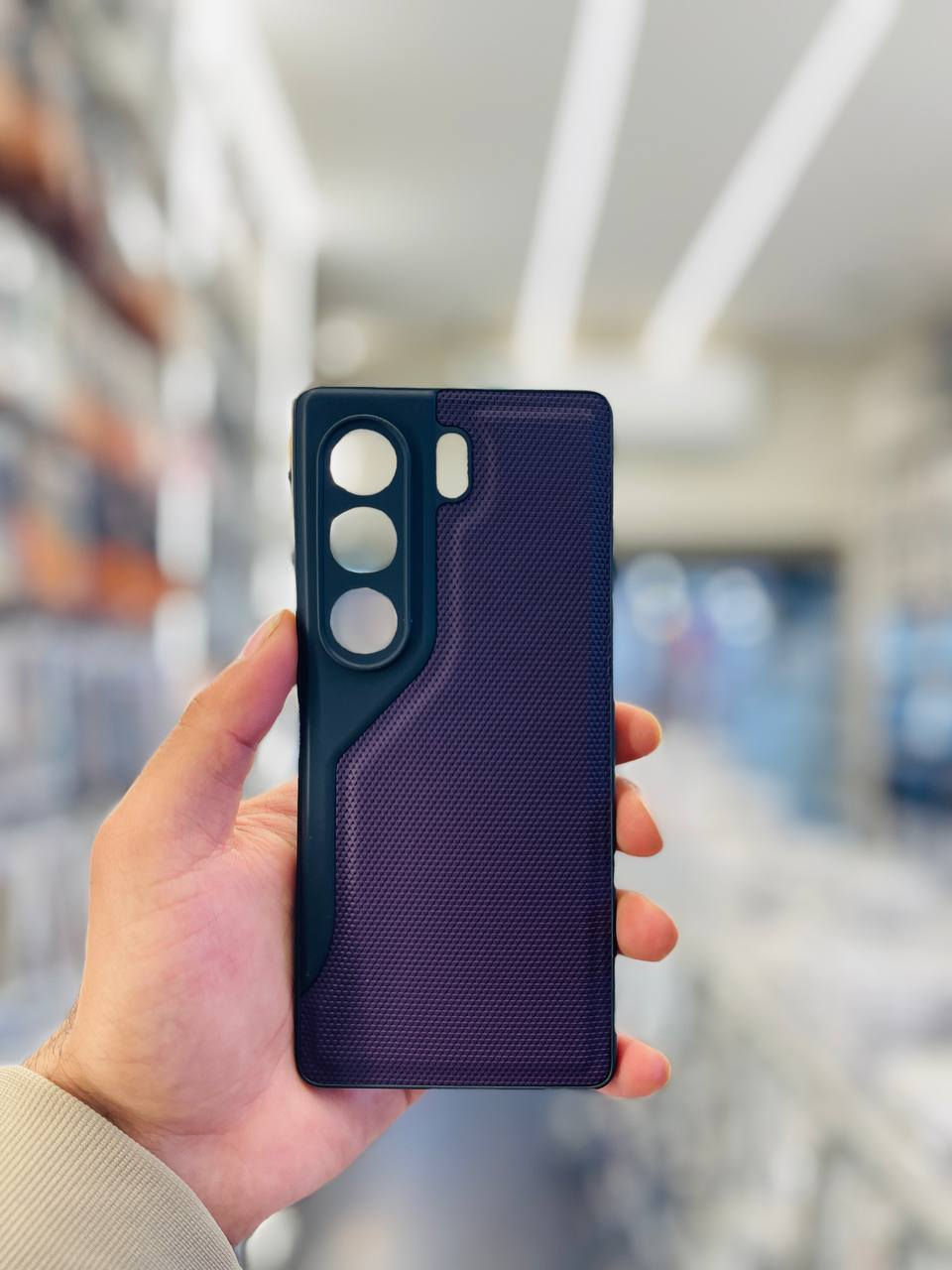 الفخامة والجمال((((( لكافه انواع الموبايلات))))) ✨
​جدد مظهر هاتفك مع تشكيلتنا الجديدة من الكفرات الراقية. تصميم عصري 
 وحماية متكاملة تجمع بين الأناقة والمتانة.
​تصميم مميز
​حماية قصوى: إطار مرتفع لحماية الكاميرا والشاشة.
​ألوان متنوعة
......................................................
‎📍  قضاء النصر 
الفرع الاول  السوق المسقوف 
‎مجاور سيد ضرغام ابو الخطوط
‎مقابل مطعم الساده
‎
الفـرع الـثانـي / قـرب فـلـكه الـعلماء 📍
دوام الشـركه : يومياً من الساعه 8 صباحاً الــى 
الــساعه 10 لــيلاً

للتواصل:  واتساب. ***********
***********

يوجد خدمه توصيل 🚚  داخل النصر💚
