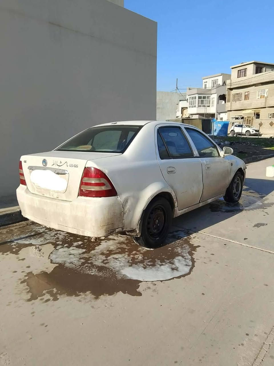 السلام عليكم
سي كي للبيع 2013 
كصه قديمه  
رقم نجف الماني
مشروع وطني 
سنويه بل 24 ساقطه
 تحويل ثاني يوم
محرك الاصلي
كير ومحرك شرط
سياره بور جديد 
باتري جديد
شاشه وكامره خلفيه 
تايرات اماميه جديده 
والخلفيه نفس الشي
كهربائيّات شغاله 
سياره تحتاج طخم امامي  
السعر 30 وبيها مجال 
 الرقم ‏‪***********
مكاني الموصل
