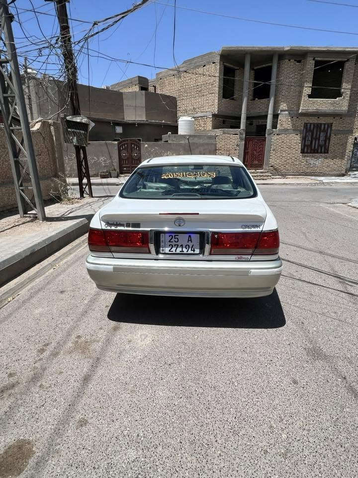 السلام عليكم 

كراون ملكة 
موديل 2001 
مكفوله من كلشي حادث كص ونقل جثة 
اصولي مداور ثاني يوم 
رقم انكليزي 
مكينه D4 
حداديه تخم تاير كامله من كلشي 

مكان السيارة السماوة 

***********
