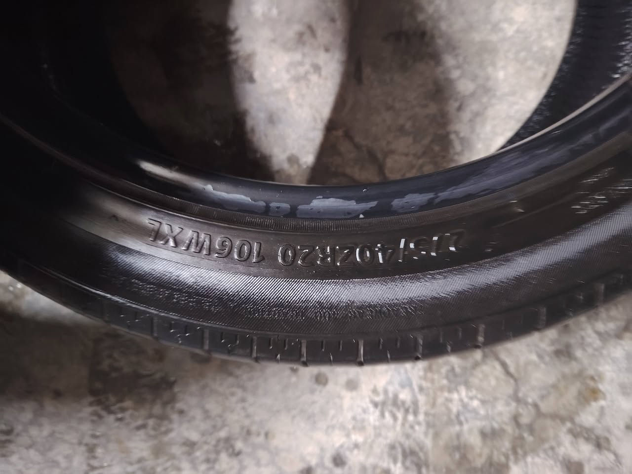 زوج تايرات مستعمل جارجر
مكاني بغداد مدينة الصدر 
رقمي ***********
