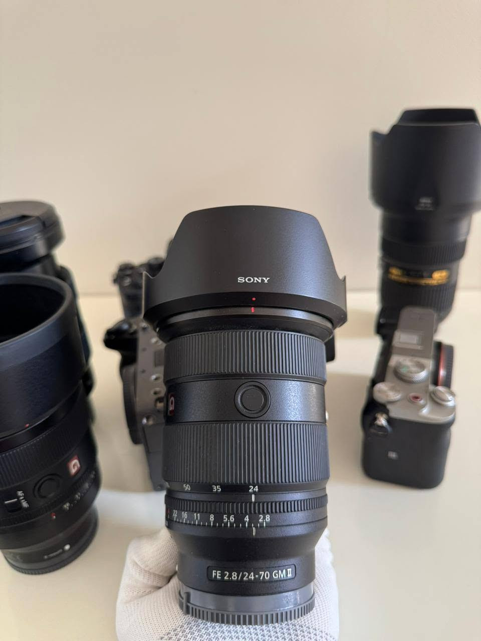 SONY.    SONY
24/70 GM II
24/70 GM          
50 GM. F1.2
14 GM.   
85 GM
24 GM.    
20 GM
50 sigma art 
24/70  sigma    
28/17 tamron
28 sigma art
90 Micro
24/105 G
01012456711
للاستعلام اتصال  او واتس اب او خاص عفوا مش برد علي كومنتات.


**إذا كنت صاحب هذا الإعلان وتريد حذفه لأي سبب، رجاءا أرسل رسالة إلى الدعم الفني**