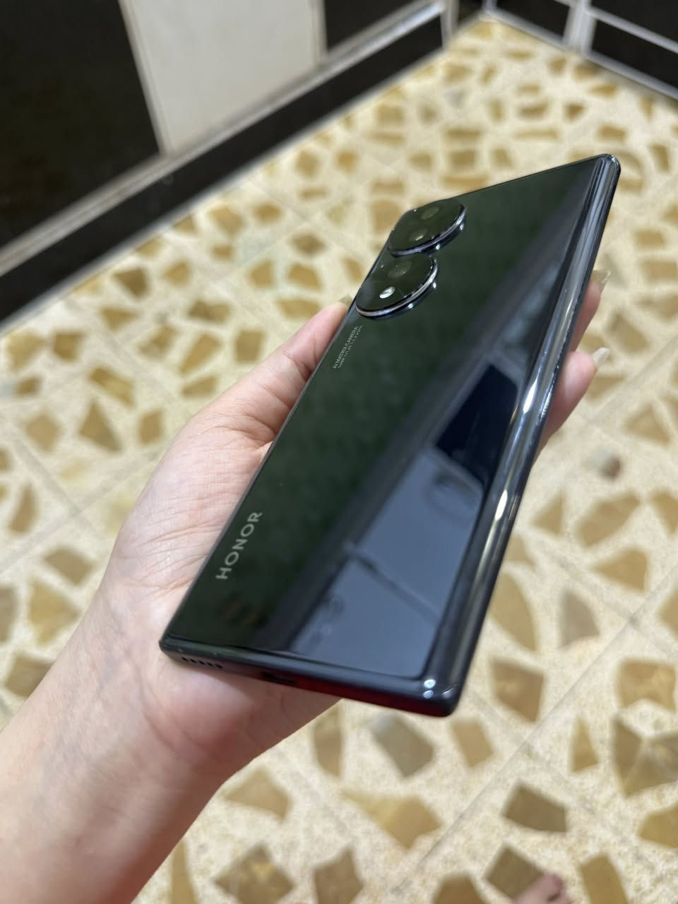 هونر 70 
جديد كلش نضيف الاستخدام الكلي فقط 30 ساعة 
كلش نضيف كارتونة وجميع ملحقاتة الاصلية موجودة
السعر 350 
اذا تشتري تعال خاص


**إذا كنت صاحب هذا الإعلان وتريد حذفه لأي سبب، رجاءا أرسل رسالة إلى الدعم الفني**