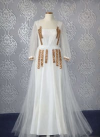 فستان • ميديام • جديد