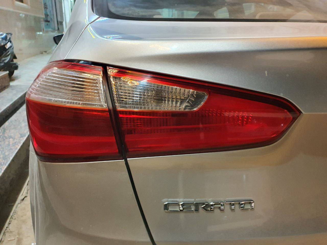 كيا سيراتو 2014 خليجي باسمي حرة ومداور . حدادية جديدة. وتايرات جدد تبريد جديد كير ومحرك شرط بيها فقط باب خلفي مصلح . للبيع بسعر 110
***********
