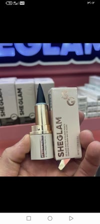 قلم كحل شقلام • اصلي • غير قابل للسيحان