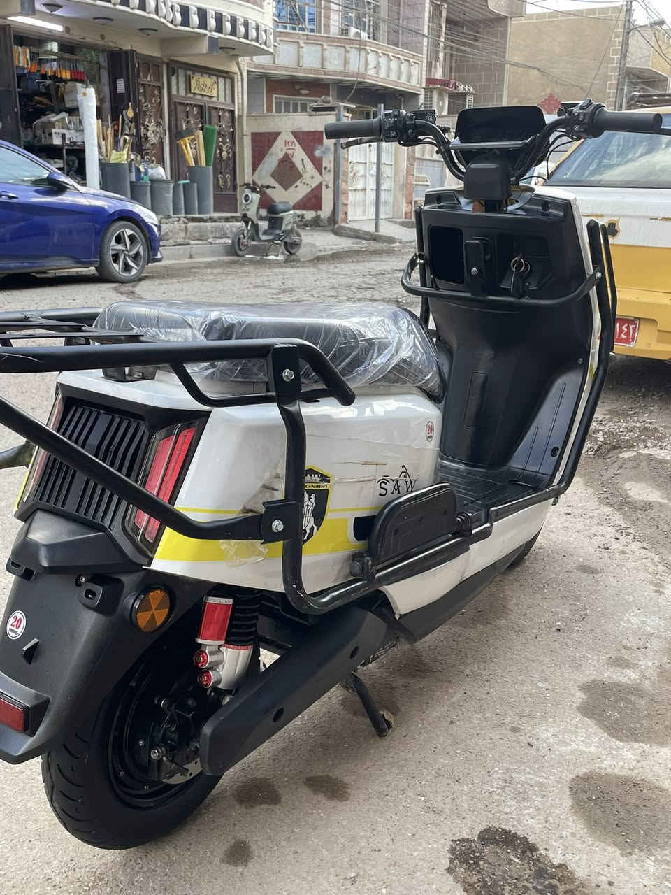 السلام عليكم دراجة سكنس 2025
6 بطاريات جدد 
بصمه انذار سرقه 
قفل ستيرن 
لايت عالي ناصي 
دبل اشاره 
منفذ يوبيس 
السعر 525 وبيها مجال 
العنوان بغداد بلديات 
الرقم ***********
