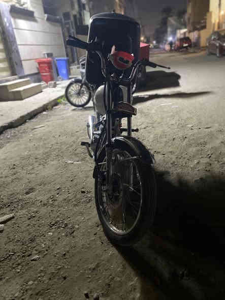 دراجه انتنس مديل 2025  للبيع 
سعر 700 وبيه مجال مكان ￼ لاعضميه ***********
