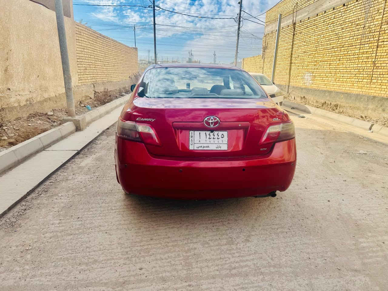 للبيع فقط
كامري 2007 وارد خليجي
حادثها جاملغ خلفي جهة السايق
السونار مرفق
محرك ٢٤٠٠
السنوية باسمي تحويل ثاني يوم 
مكاني واسط / مركز الكوت
السعر المطلوب ٩٠ ورقة
***********
