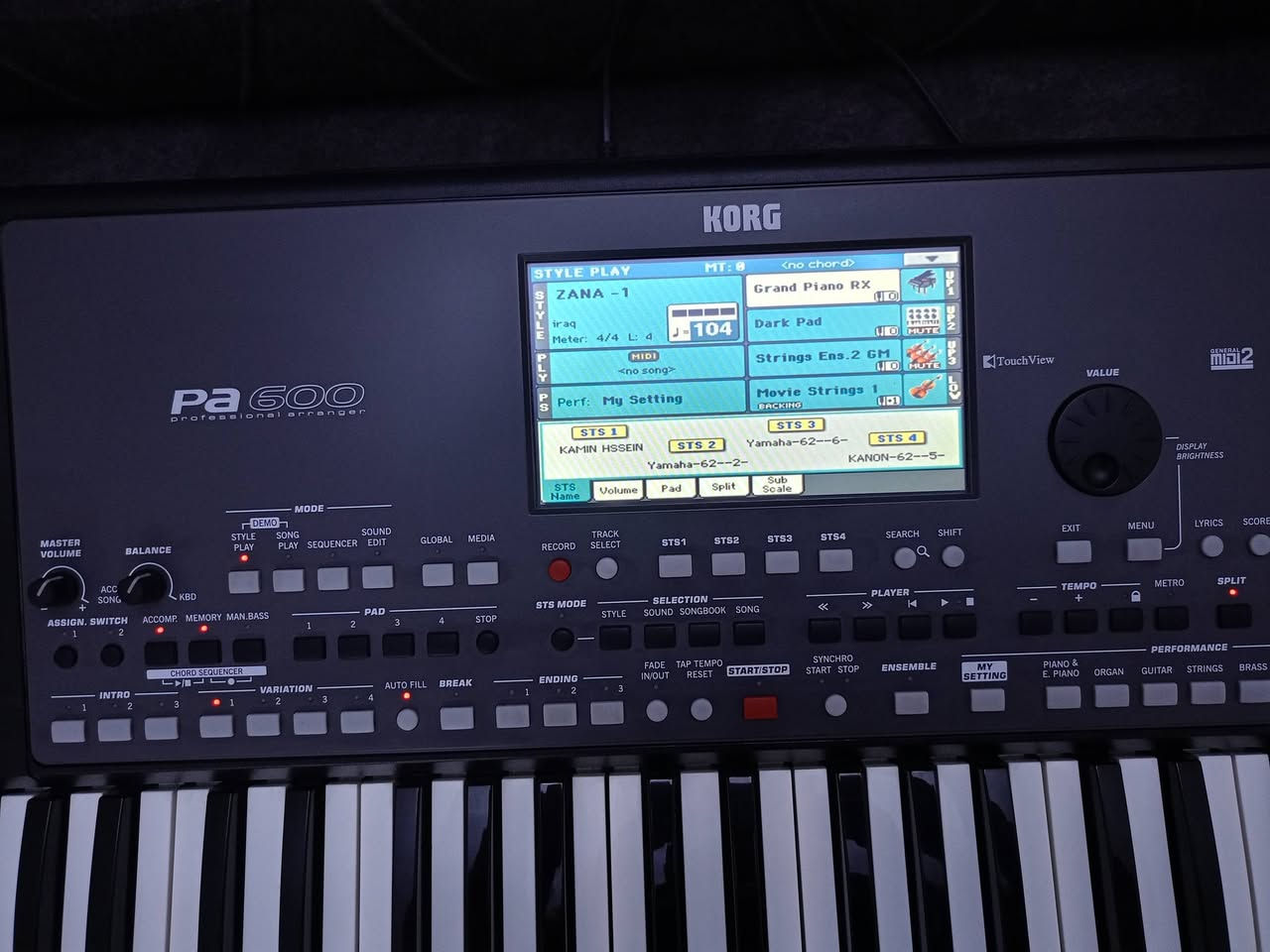 السلام عليكم كورج 600 جديد لوك مامشتغل أبد برنامج حسين الناشي قطعه نادرة السعر 6 ونص  نهاية مكان بغداد الزعفرانيه شراي خابر ماعندي توصيل ***********
