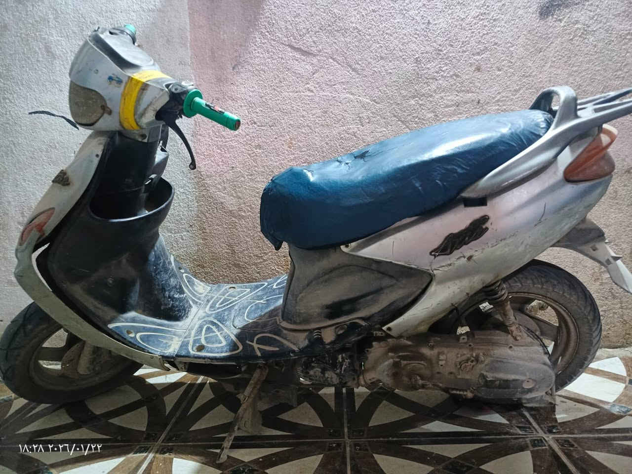 اكزز ياباني السعر 150... دراجه نقصه كابريته مختنكه وكزوز طاك فقط...  مكاني بصره ابي الخصيب ***********
