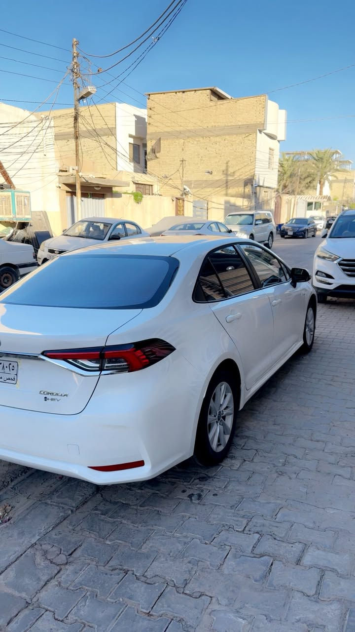 إسلام عليكم
كورلا2025 شكل الخليجي 
فول عده كرسي كهرباء 
السيارة كفاله عامه 
ماشيه 11 ألف 
السعر 155 وبيه مجال بسيط 
مكان السيارة نجف حي الأمير 
***********
