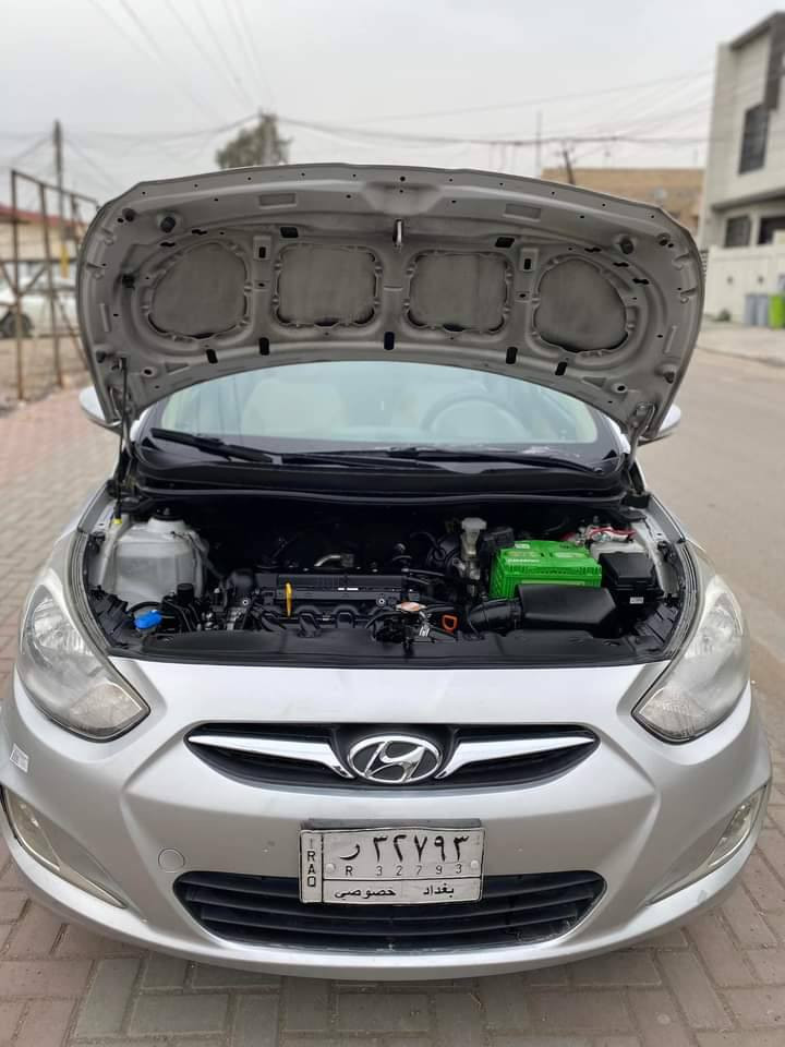 السلام عليكم
اكسنت موديل 2015 ما بيهه اي صبغ كله بلادي ماعده بيهه جراد بسيط بلبيند بلنسبه للكشر كير مكينه تبريد تختم تاير باتري جديد سياره مال جناي استختام شخصي ماشيه 86 الف المكان بغداد السيديه السعر 107 بيهه مجال بسيط بأسمي تحويل ثاني يوم 
الاتصال ***********
