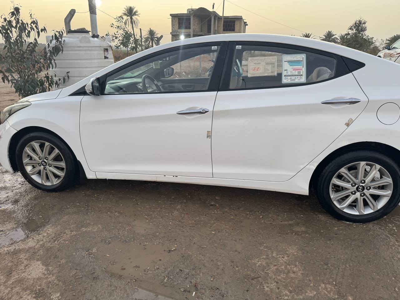 السلام عليكم للبيع النترا فول عده البصمة
السياره جاهزه كير ومحرك كفاله  شواصي لغود كفاله محرك 1800دوش المرغوب بيه نص صبغ بالجاملغ الي بجهه السايق وبارد باب الصدر رقم قادسية 
السعر 125وبيها مجال 
للاستفسار ***********
مواصفات السيارة 
فتحه سلايت 
تحكم استيرن جهتين 
شاشه
