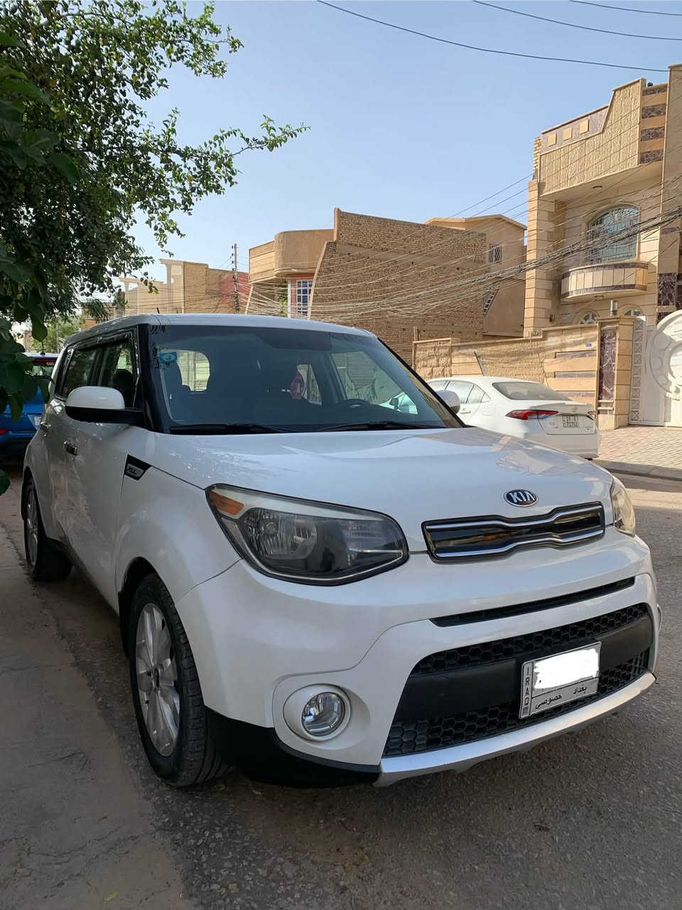السعر 116 وبيها مجال بسيط
سونار مع الصور مع المنشور
صول موديل 2017 بدون ايرباك ماشيه 60 الف مواصفات شاشة تحكم استيرن تبريد لمس مكينة 2000 لا تبخير ولا تنقص شرط مواصفات الصول الاعتيادية 
كير تبريد كفالة عليها تخم تايرات جدد
حادث السياره بدون ايرباك السيارة جاملغ امامي جهة الصدر
وخشم الجاملغ ثاني بي فقط مقدار 4 اصابع فقط
مكان السيارة كربلاء سيف سعد
للاستفسار على رقم ***********

