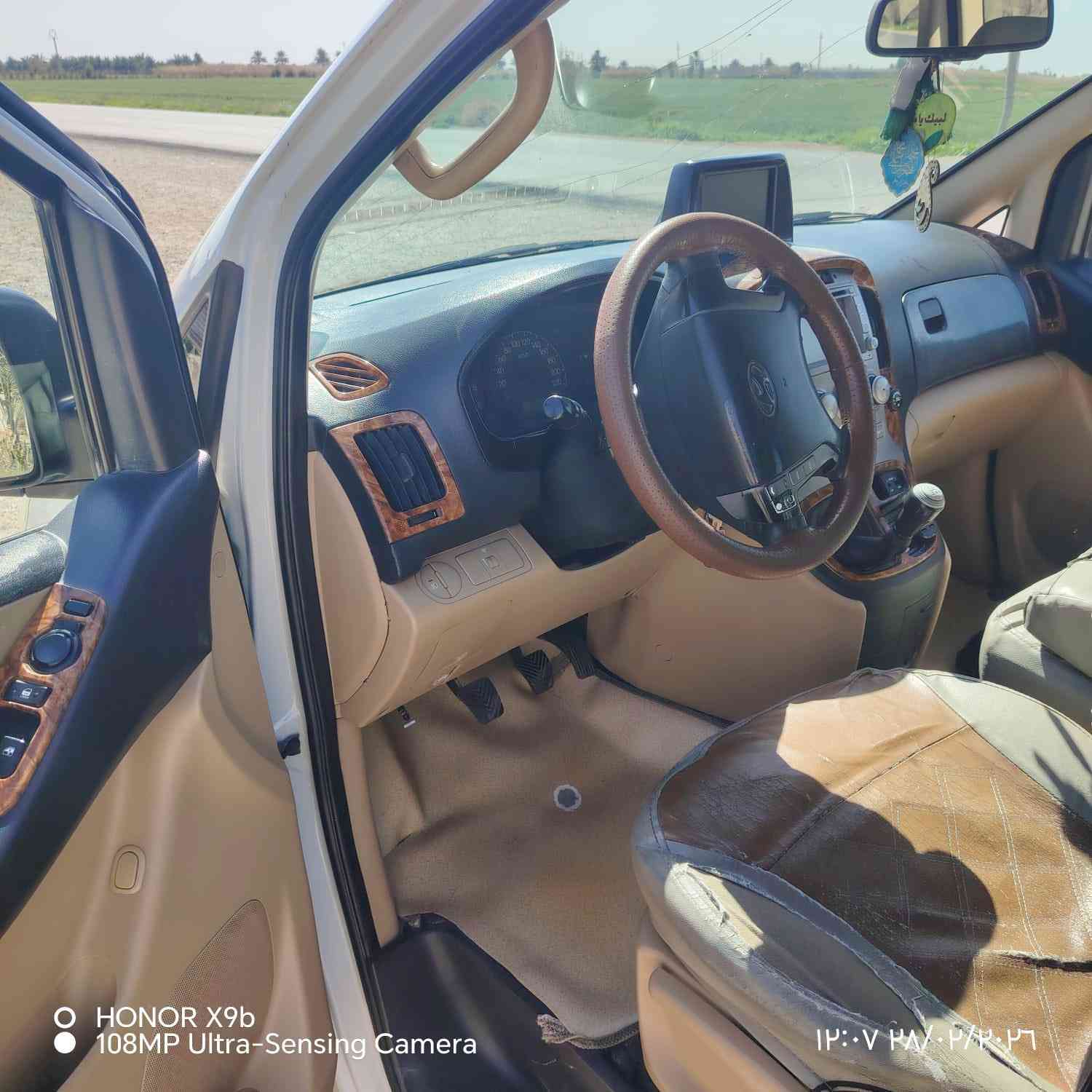 السلام عليكم ستاركس موديل. 2011 رقم ديالى بيها فقط صبغ نص الجامرلق الخلفي سيارة حلوه تدفه تبريد صدر امامي خلفي مكينه خير من الله 

للبيع ***********
