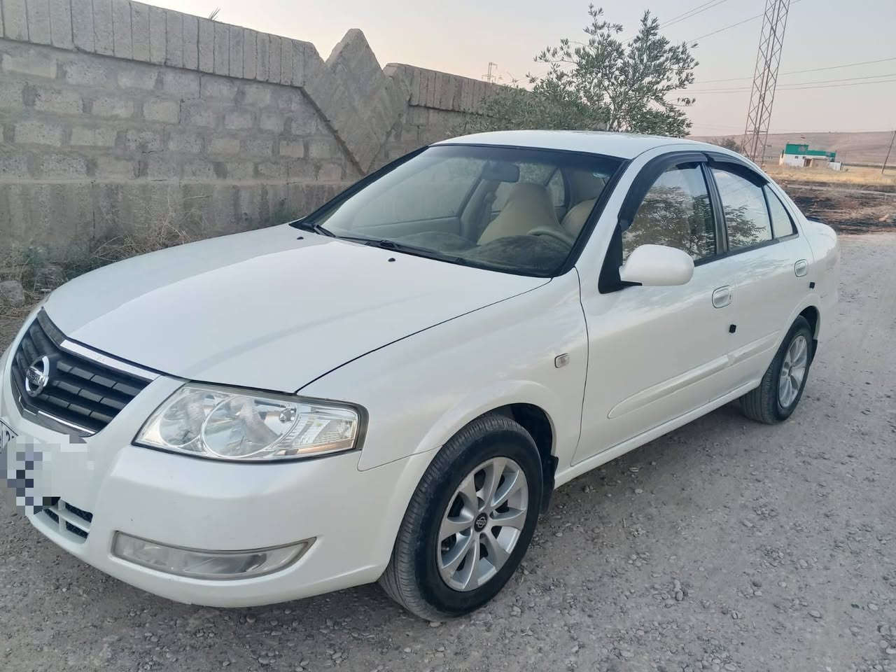 نيسان صني 2008وضع الشركة مكفولة كفالة عامة حتى الدعاميات بدون صبغ محرك والكير بدون فتح السبير مانازل  تبريد شرط طخم تائرات وباتري جديد رقم والسنويه جديد السيارة بأسمي شرط التحويل والغرامات رقم اربيل سعر110للستفسار ***********
*********** السيارة مال بيت مامتعوبه كلشي على وضع الشركة اكر, نينوى
