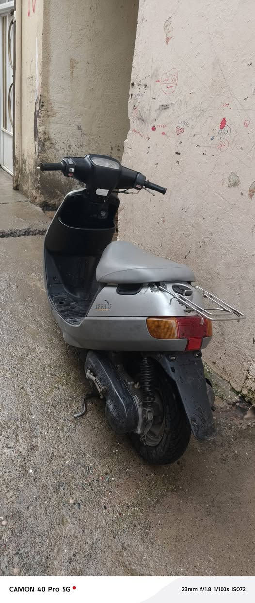 للبيع ماطور بوتين مكينه شرط ما مفتوحه ماطوري نضيف وايرمنيه هورن اشاير سلف كلو شغال السعر 400 وبي مجال  
*********** فقط واتساب والخاص مفتوح
